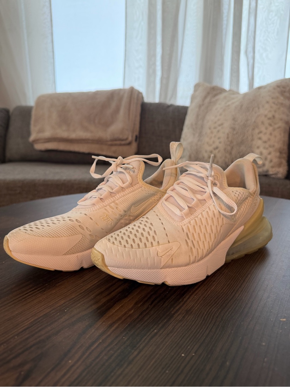Nike Women's Pink Mesh Air Cushion Sneakers